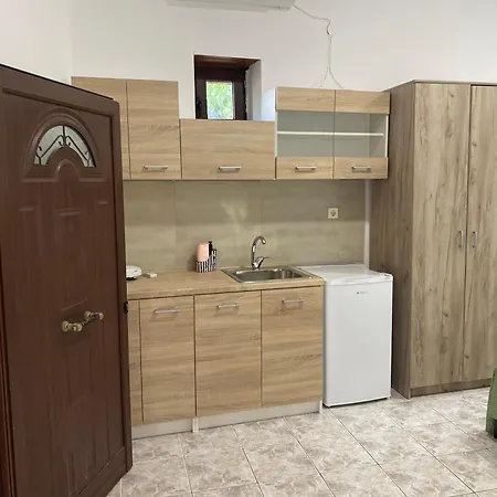 Skaros Holiday home