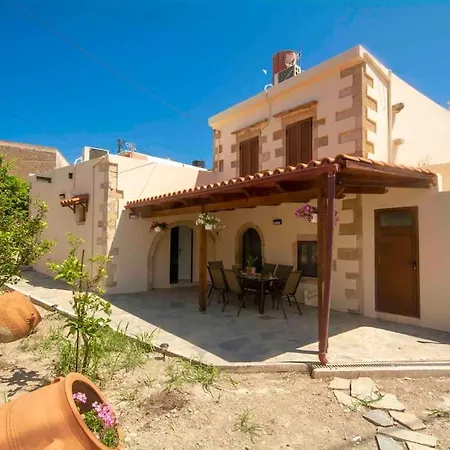 Tatil Evi Skaros